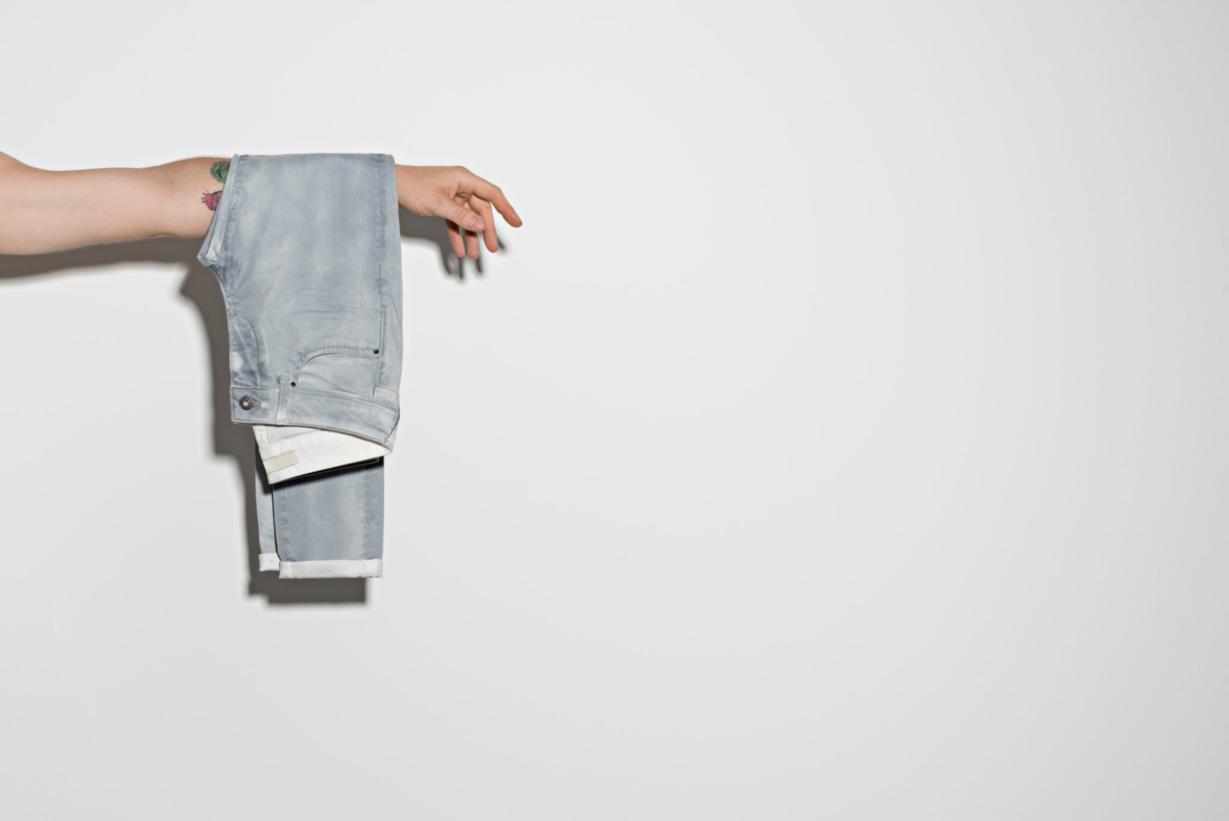 foto di still life di un pantalone